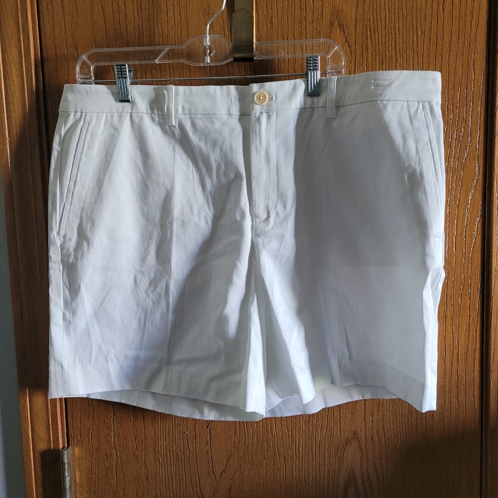 Lauren by Ralph Lauren- womens shorts (White)